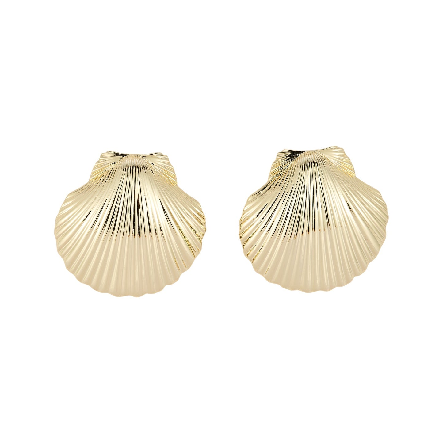 Anisah Shell Studs