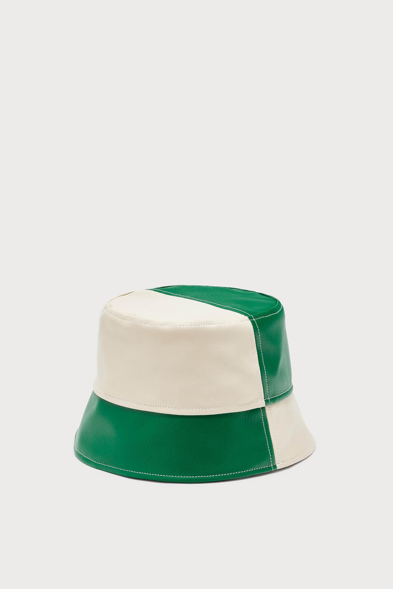 Bob Hat Green & Off-White